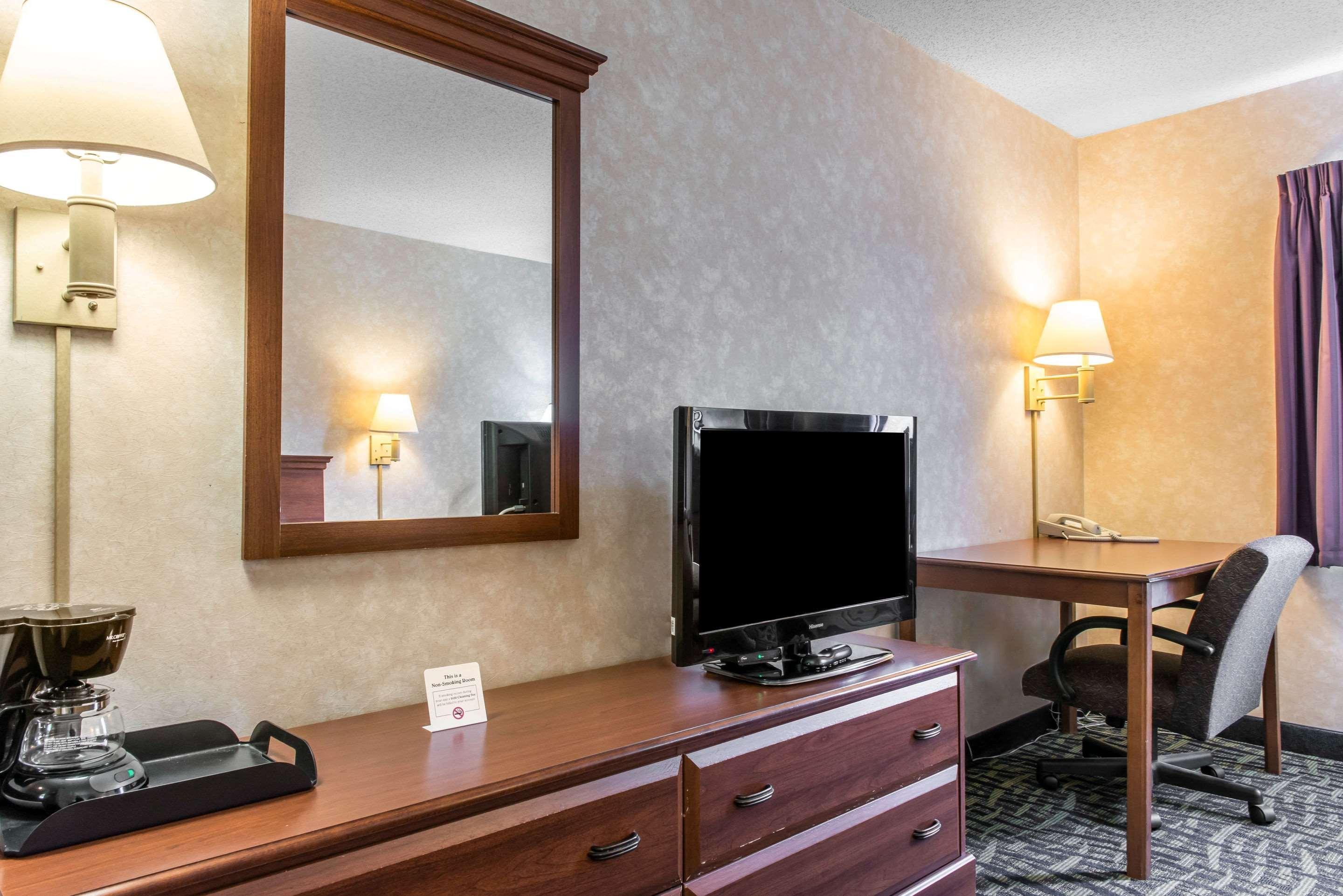 Quality Inn & Suites Titusville Exterior foto
