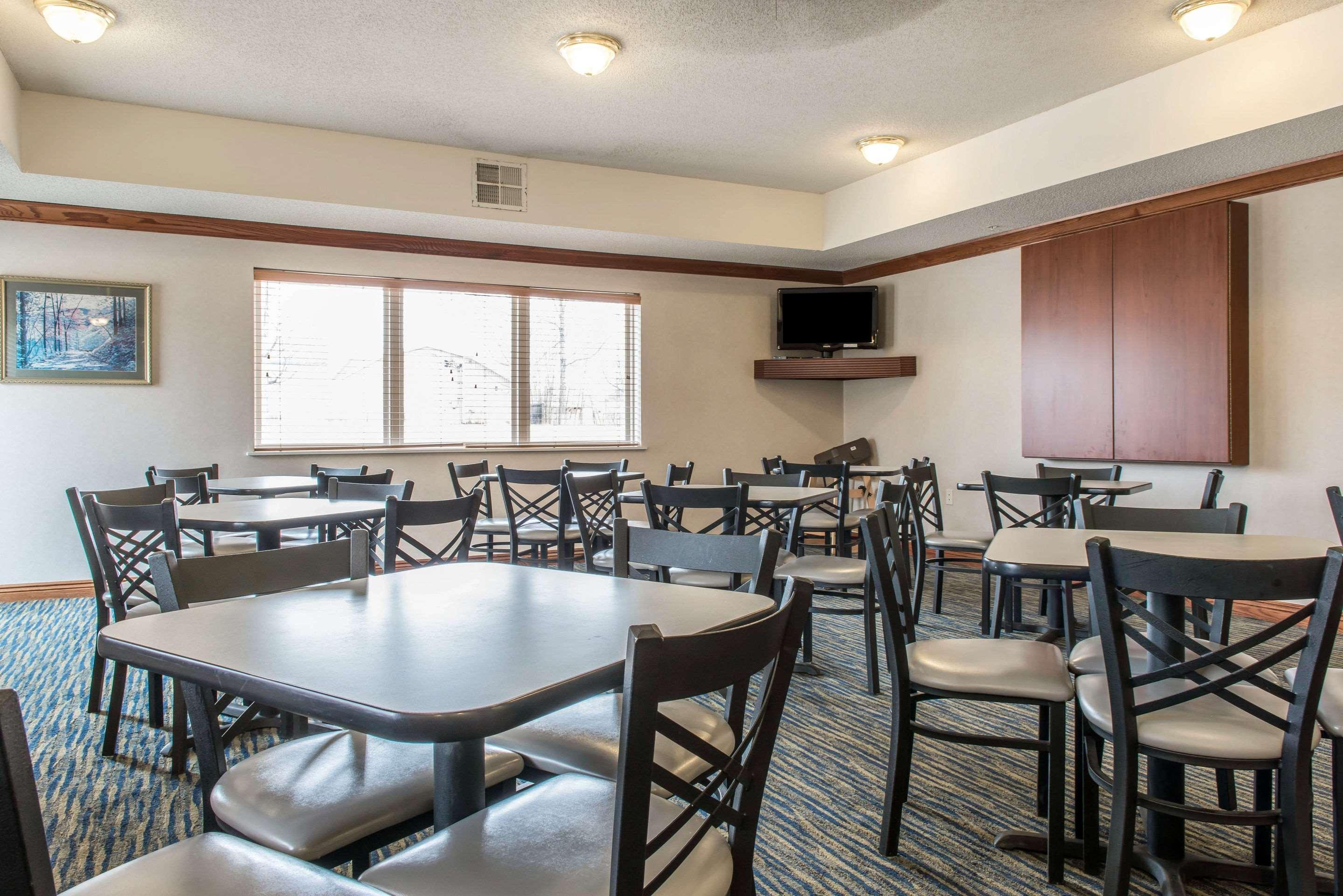 Quality Inn & Suites Titusville Exterior foto